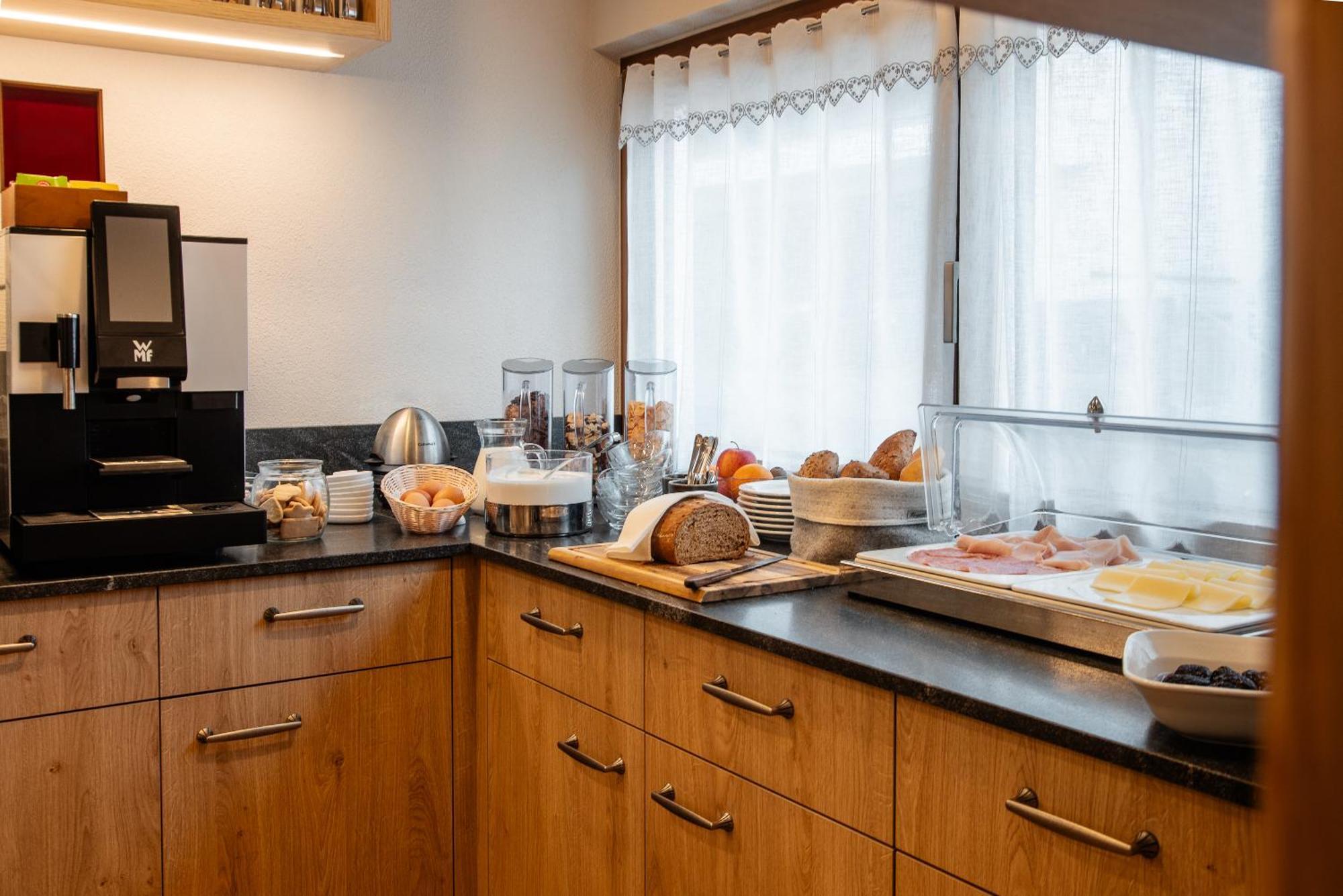 Villa Resi B&B Corvara Zewnętrze zdjęcie